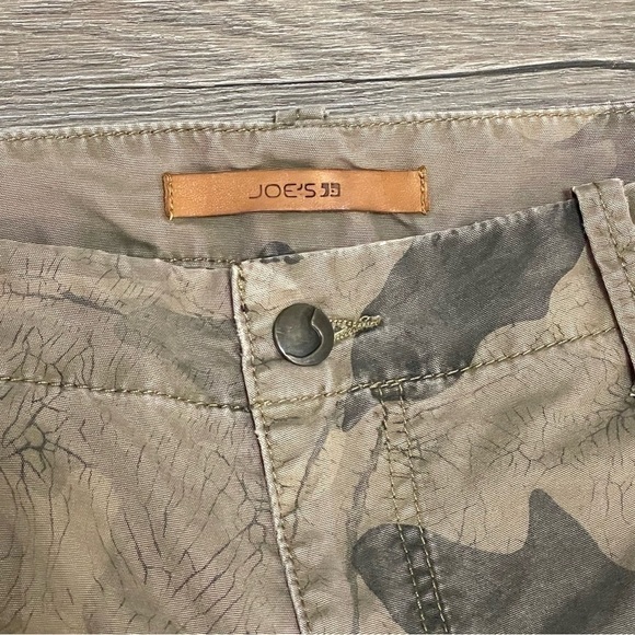 Joe’s Dayna Camouflage Relaxed Slouch Boyfriend Fit Trousers Sz 26 Green. - Picture 4 of 9